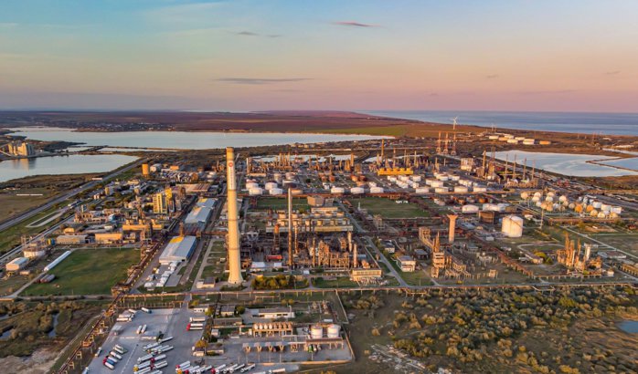 Rompetrol Rafinare a finalizat revizia rafinăriilor Petromidia şi Vega. Unităţile revin treptat la capacitate maximă
