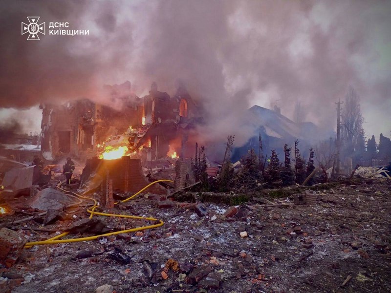 Rusia a lansat aproape 500 de drone și rachete asupra Ucrainei. Câte dintre ele au fost doborâte: „Așa ceva se întâmplă rar”