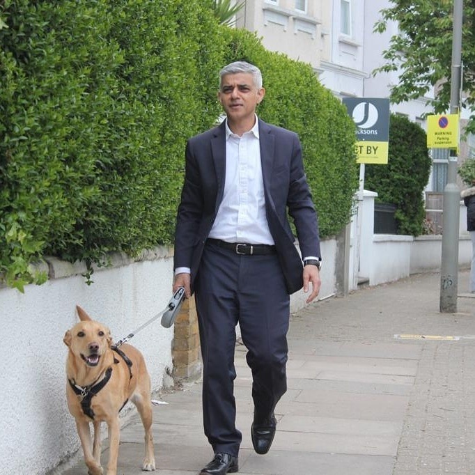 Sadiq Khan, primarul Londrei, îl critică pe Donald Trump pentru atacarea Iranului / „Un război nechibzuit”, care produce „vărsare de sânge fără sens”