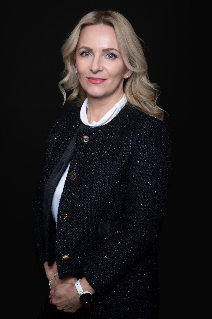 Schimbări în managementul eMAG: Grupul a numit-o pe Andreea Mihnea în funcţia de Vicepreşedinte People