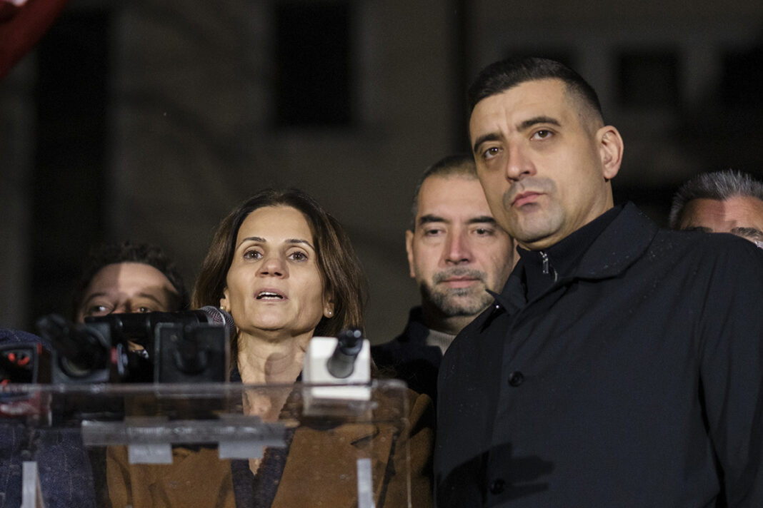 Simion revine cu „turul doi, înapoi”: Aștept discuția cu noul ambasador al SUA. Vreau să văd din partea SUA, ca singur aliat, cum se poziționează / Parlamentarii AUR tocmai s-au opus cererii SUA de a trimite avioanele de realimentare la bazele militare românești