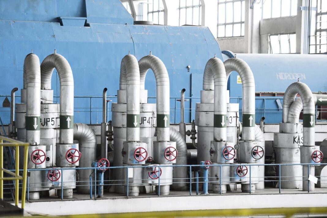 Șoc global pe piața energiei: conflictul din Iran forțează lumea să-și regândească viitorul energetic