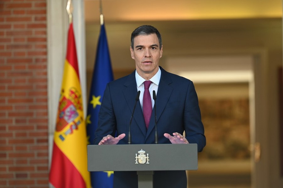 „Spunem nu războiului”. Premierul spaniol Pedro Sánchez, singurul lider european care îl contestă direct pe Trump