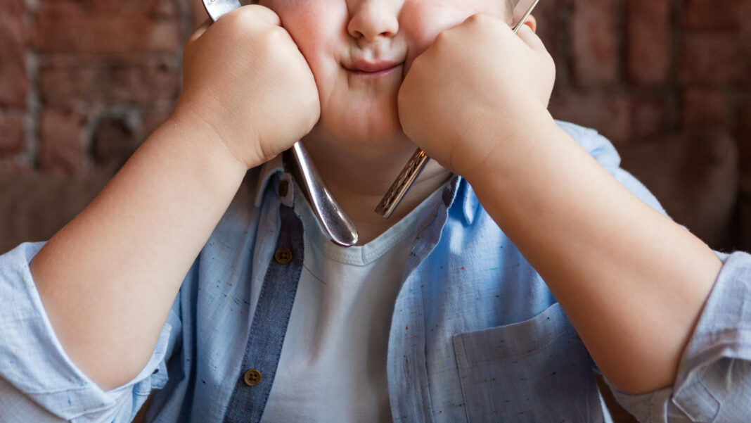 Studiu privind obezitatea la copiii din România / 27,5% dintre copiii de 7 ani suferă de obezitate / La cei de 8 ani, procentul urcă la 32%