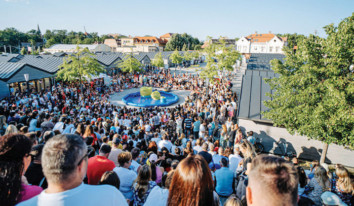 Supliment ZF Branduri româneşti. Branding de ţară prin evenimente. Cum au devenit UNTOLD, TIFF şi Festivalul de Teatru de la Sibiu branduri care atrag turişti străini?