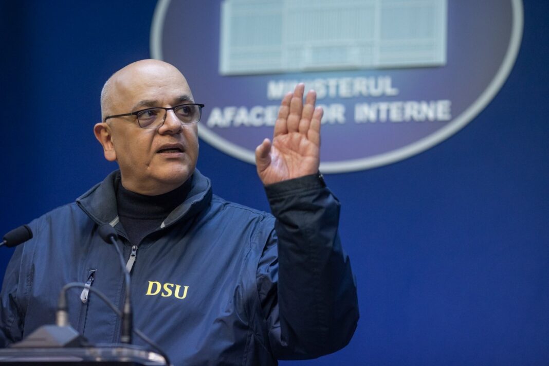 SURSE: Procurorii militari au ridicat documente și telefoane de la Departamentul pentru Situații de Urgență / Ar fi fost ridicat și telefonul lui Raed Arafat, șeful DSU