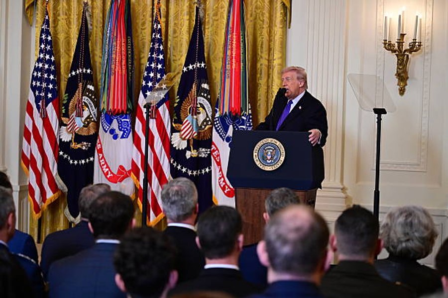 Trump amenință cu distrugerea zăcământului iranian South Pars dacă Teheranul lovește din nou o instalație de GNL din Qatar