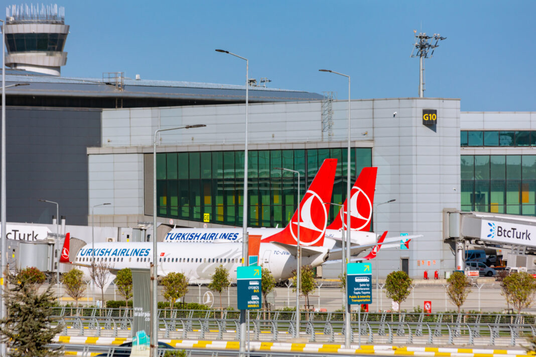 Turcia suspendă până vineri zborurile spre Iran, Irak, Siria, Liban şi Iordania, în contextul situației tensionate din Orientul Mijlociu