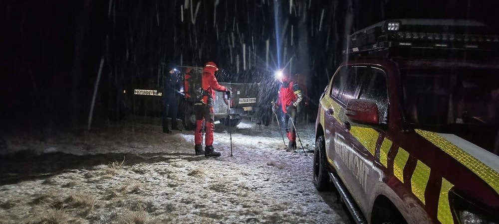 Ucrainean găsit mort în Munții Maramureșului: era îmbrăcat sumar și fără șosete într-o zonă cu zăpadă. Cine-l însoțea