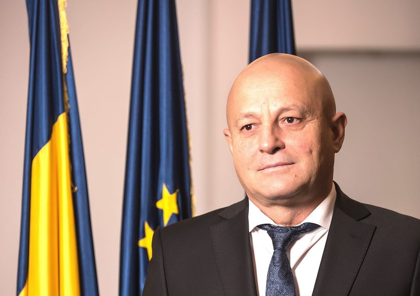 Un deputat PSD se pregătește să treacă la PNL. A fost președinte de consiliu județean până acum doi ani