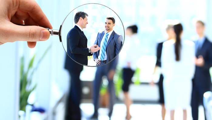 Un lanţ olandez de magazine permite tinerilor să aplice la joburi prin WhatsApp