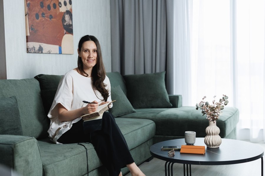 Un nou început pentru o familie de români din Toronto. Au lăsat în urmă Canada ca să trăiască aproape de cei dragi și de natură, în Greenfield