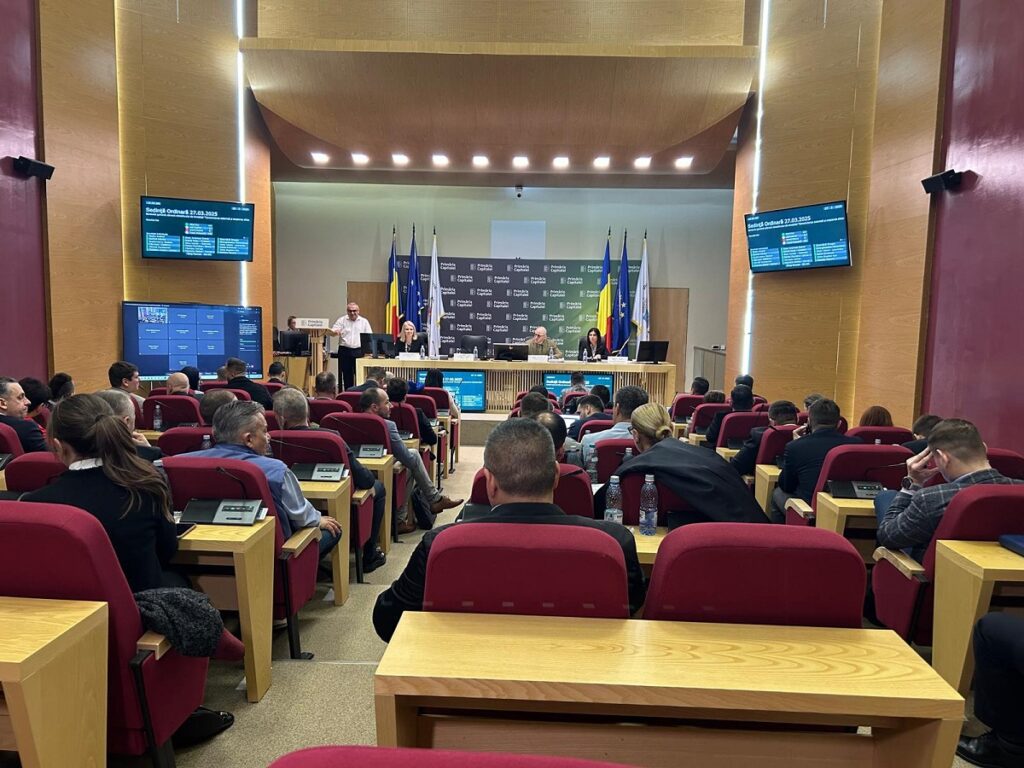 USR: Bucureştiul nu are nevoie de absenţe strategice / Consiliul General al Municipiului Bucureşti nu are cvorum în lipsa PSD, PUSL şi AUR