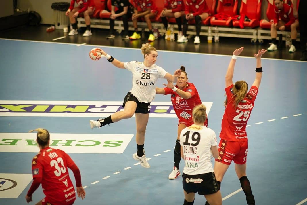 Vâlcea a făcut spectacol după pauză la Târgu Jiu! Victorie clară pentru echipa lui Florentin Pera în „Liga Florilor”