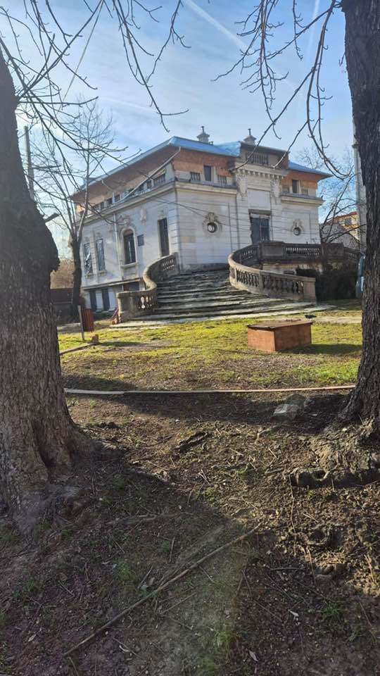 Verificări la Muzeul Național „George Enescu” în privința unor obiecte de patrimoniu aflate de mai bine de patru ani în containere