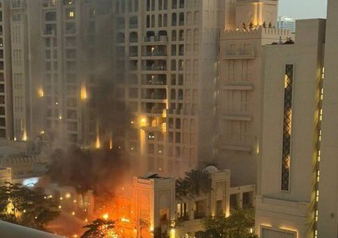 Visul luxului în monarhiile din Golf se destramă / Războiul din Iran, o amenințare majoră pentru investiții și turism în țări ca Arabia Saudită, Emirate, Oman și Qatar