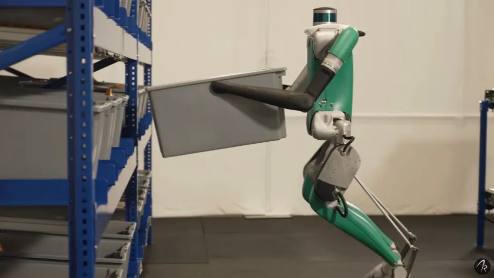 „Vor eșua lamentabil”. Un miliardar american contrazice marile companii tech și spune că valul roboților umanoizi este supraevaluat