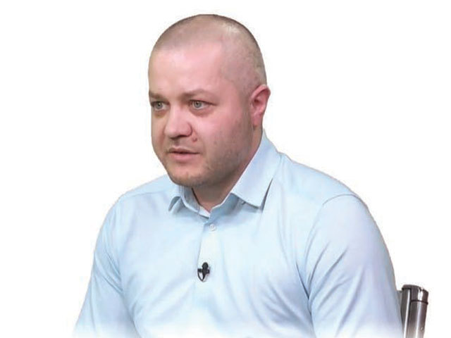 ZF Live. Dan Preda, expert contabil şi consultant fiscal: Prin controllingul financiar modern eu măsor acti ­vităţile oamenilor – cât timp petrec la birou, cât timp sunt ineficienţi. Controllingul financiar modern are particu ­laritatea că se leagă de procese şi se duce, astfel, în zona operaţională. Contabilitatea nu face asta. În controlling nu fugim de a cheltui