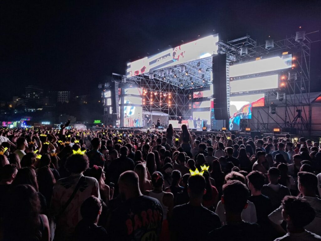 1 Mai la munte și la mare. Ce evenimente care promit multă distracție îi așteaptă pe românii care își petrec minivacanța în țară