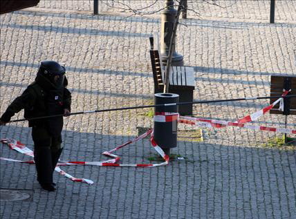 Alerte cu bombă la două secţii din Ungaria. Tensiune la vot, pe măsura participării istorice
