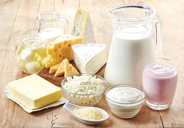 Analiză ZF. Radiografia unui sector unde deficitul trece de 700 mil. euro anual. Industria lactatelor are 260 de firme care pot livra peste hotare însă exporturile se bazează pe cel mult 20 de firme