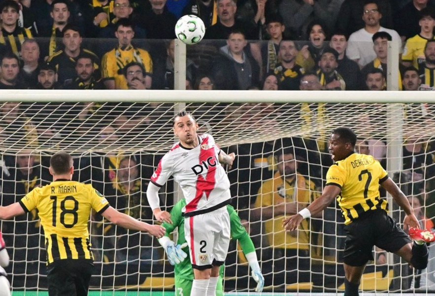 Andrei Rațiu, seară de uitat în Conference League! Românul a fost de nerecunoscut pe teren, după două erori decisive în meciul de calificare