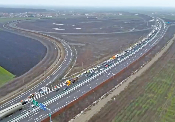 Autostrada A7 atrage şi susţine noi investiţii în producţie, logistică, industrie şi turism