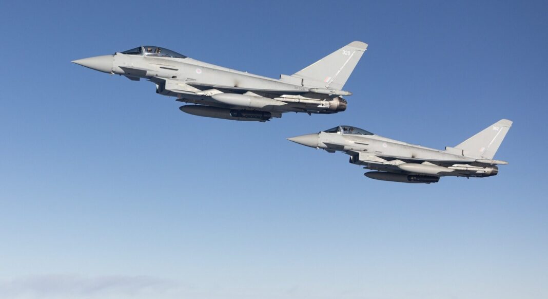 Avioane RAF Typhoon au fost ridicate de la sol ca răspuns la amenințarea dronelor rusești în apropierea spațiului aerian NATO, dar nu au deschis focul