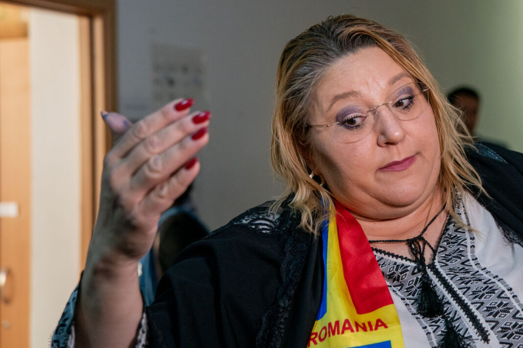 BREAKING Diana Șoșoacă a rămas fără imunitate. Parlamentul European a votat ”cu largă majoritate” cererea Parchetului General