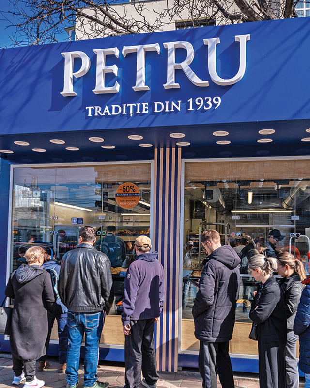 Brio Group, compania care deţine brandul simigerii Petru, a ajuns la afaceri de 118 mil. în 2025. Sub brandul Petru s-au deschis anul trecut şase unităţi, iar reţeaua numără peste 70 de unităţi, conform celor mai recente date.
