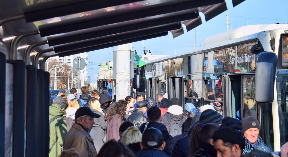 Bucureștenii, la un pas să fie loviți din nou la buzunar după scumpirile anunțate de Metrorex: STB vrea să majoreze prețul biletelor la 5 lei