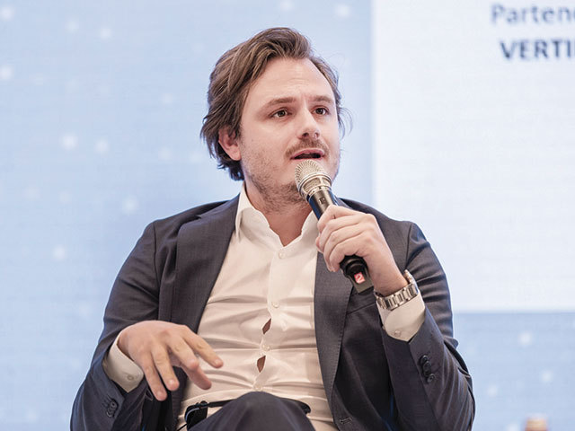 Bursă. Peter De Boer, CEO-ul DN Agrar, despre piaţa AeRO: O singură companie nu poate salva imaginea pieţei. Dacă restul companiilor rămân în urmă, acest lucru ne afectează şi reduce numărul investitorilor