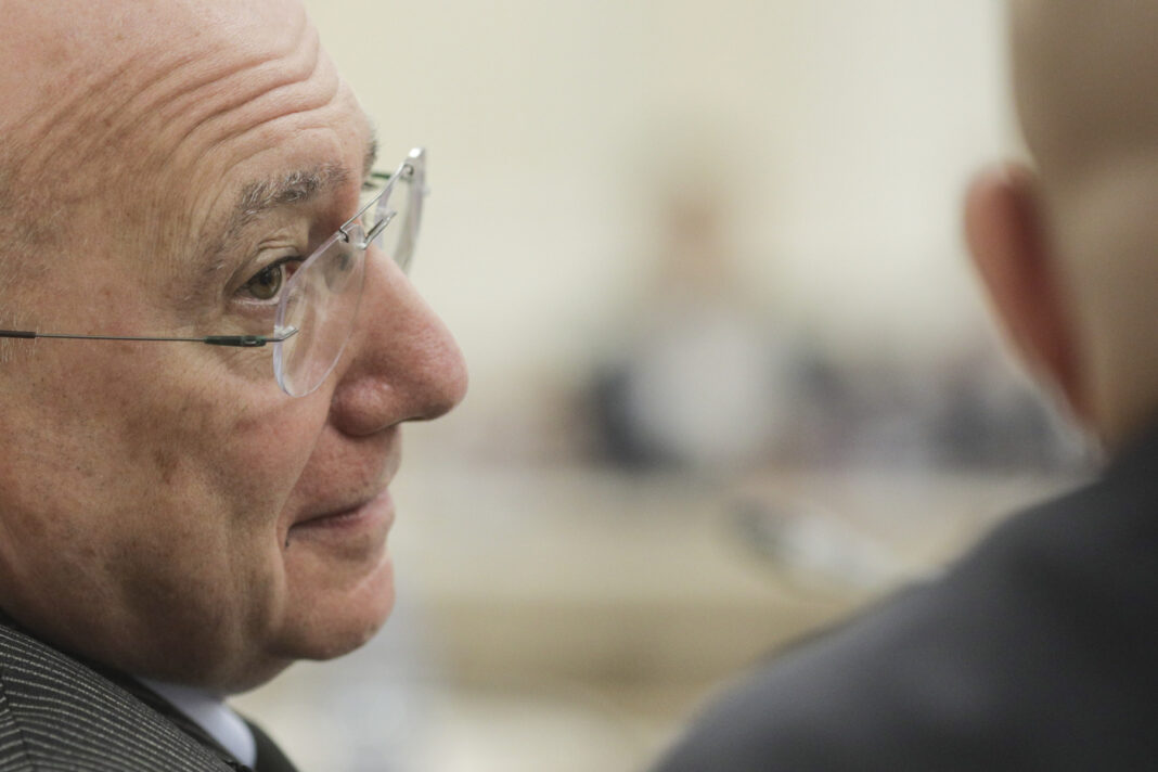 Când Ceaușescu a mers la Teheran: o poveste cu tâlc pentru regimurile autoritare de astăzi / Editorial publicat în Haaretz de Radu Ioanid, ambasadorul României în Israel 