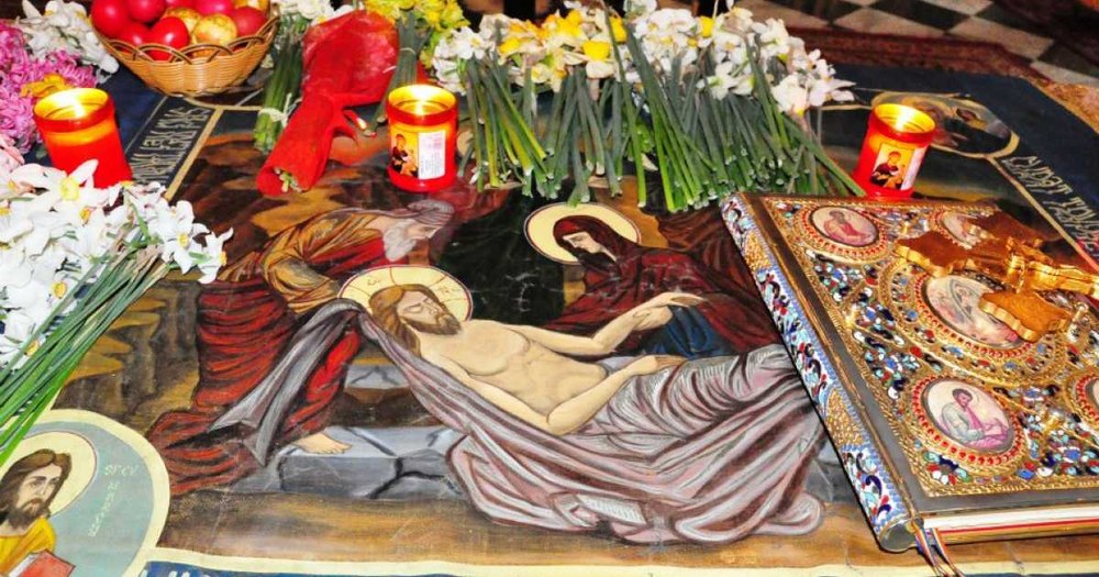 Când se trece pe sub masă în 2026 și ce semnificație are acest obicei