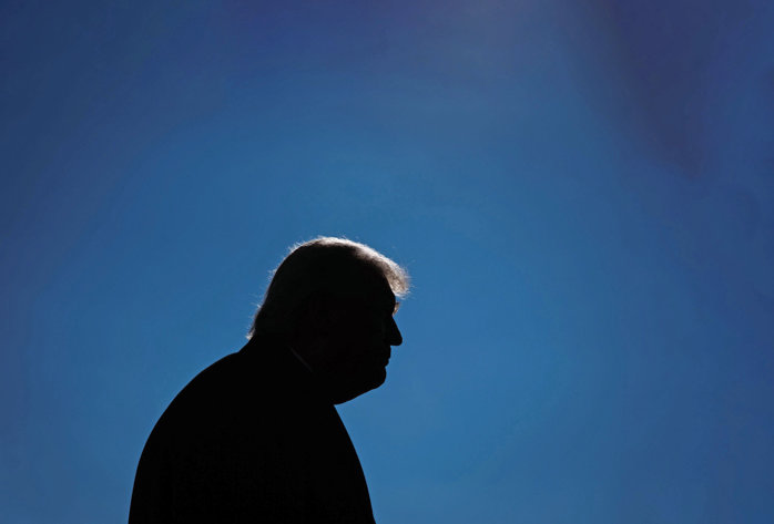 Care este rolul corporaţiilor în politică şi ce ne spune tăcerea celor mai puternici executivi americani despre Donald Trump