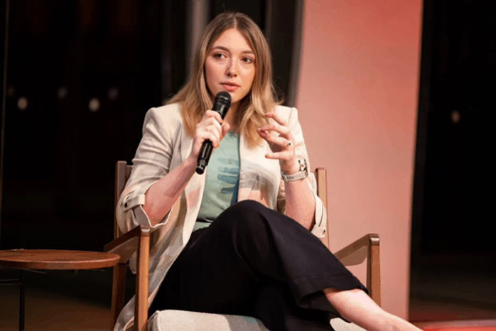 Cine este Iulia Neagu, o româncă care a terminat liceul în Bucureşti şi care şi-a vândut start-up-ul către Databricks, gigantul de date şi AI cofondat de profesorii români Ion Stoica şi Matei Zaharia. Vedeţi aici interviul cu ea de la ZF IT Generation