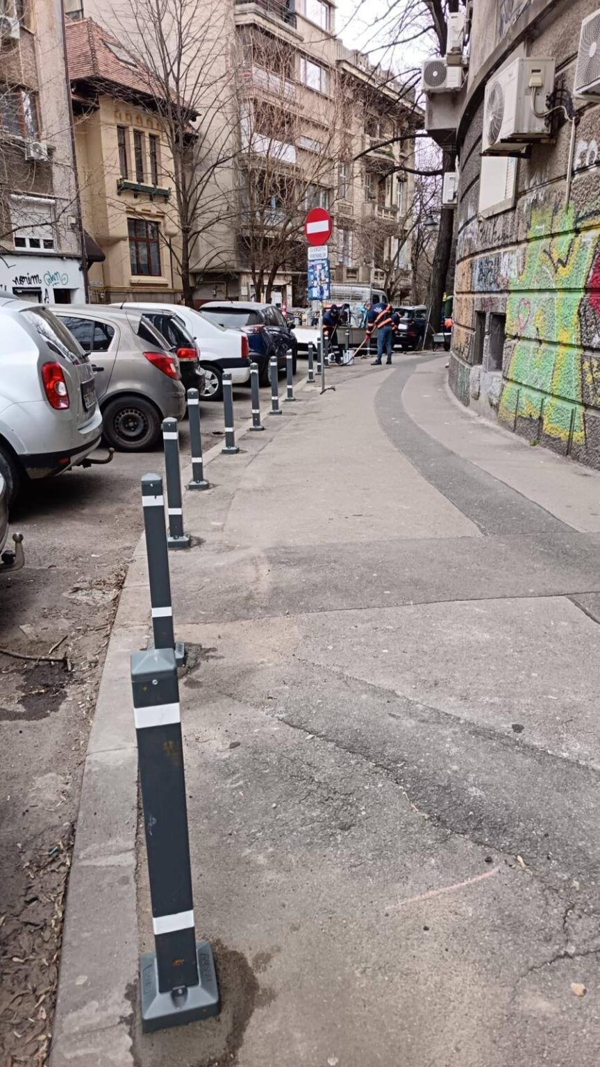 Ciprian Ciucu: Redăm trotuarele pietonilor, bucată cu bucată!/’Puneți stâlpișori, dați amenzi, reparați! Nu vedem orașul de mașini!’