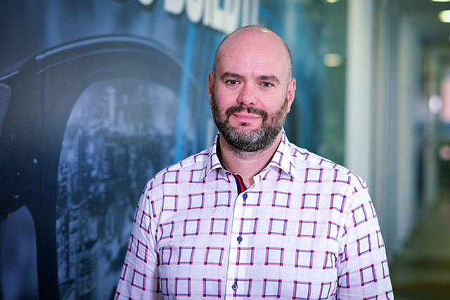 Compania locală de software Softelligence a raportat afaceri de peste 81mil. lei în 2025, minus 1,7% şi un profitul net în scădere cu aproape 9%.  În mai 2023, Softelligence a fost preluată de compania americană Encora, specializată în soluţii de inteligenţă artificială