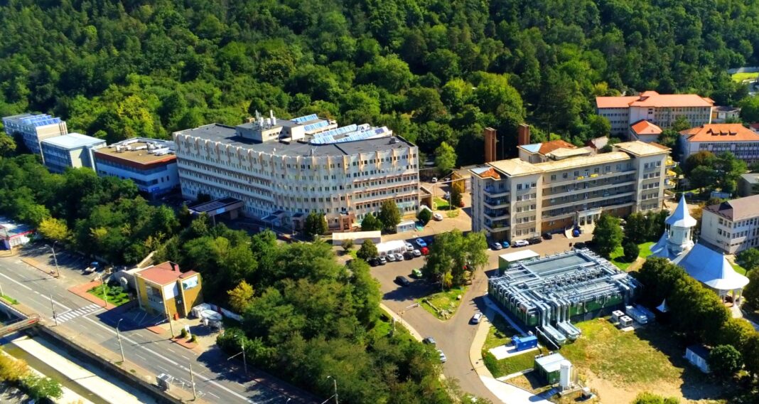 Consiliul Județean Neamț a semnat contractul de construire a noului Spitlal județean, o investiţie de aproape 1,7 miliarde de lei, asigurată de Ministerul Investiţiilor şi Proiectelor Europene