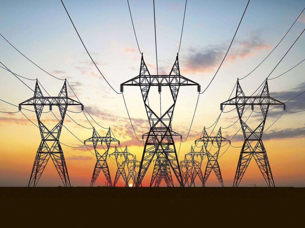 Consum minim istoric de Paște: sistemul energetic, pus la încercare de producția prosumatorilor