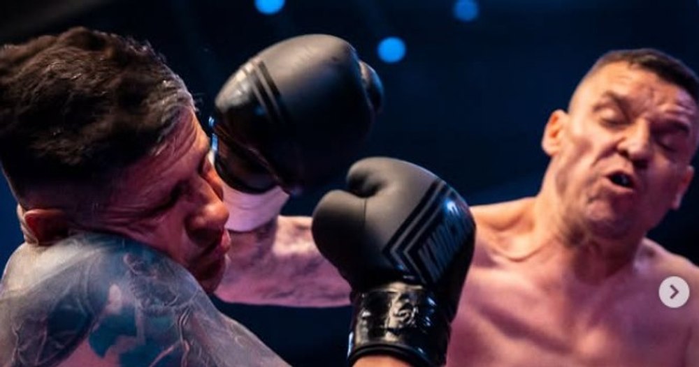 Cristi Bud l-a bumbăcit pe Stelian Ogică. Cu 18 ani mai în vârstă, cel poreclit „Spaima Loteriei” a făcut cunoștință cu podeaua