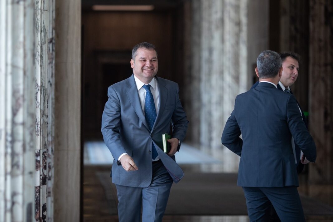 Cseke Attila despre criza provocată de PSD: Când doi se ceartă, al treilea câștigă. Nu vrem ca AUR să câștige prestanță în politica internă