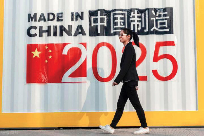 Cum a ajuns China să facă regulile jocului şi să domine într-o bună parte din comerţul mondial