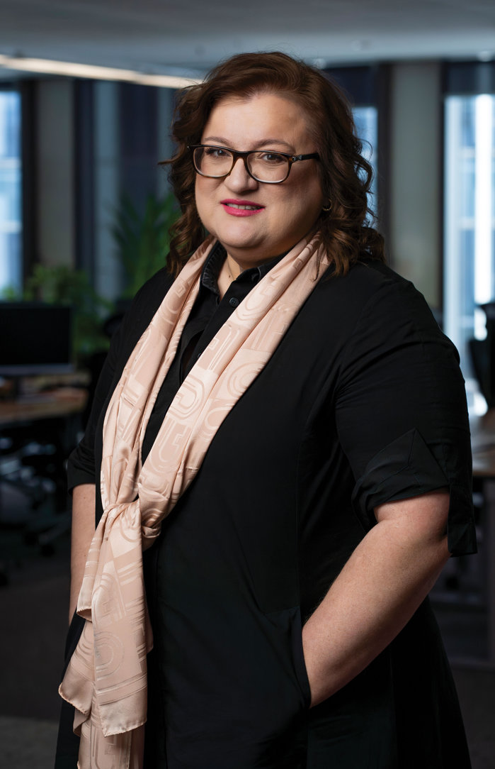 Cum a revenit Raluca Ţintoiu î n piaţa bancară prin preluarea poziţie de Deputy CEO & Head of Wholesale Banking, ING România