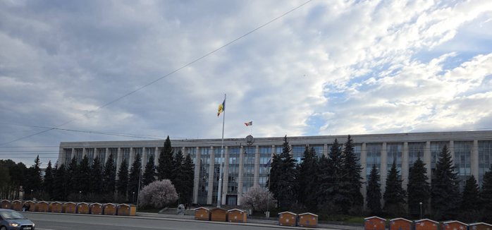 Cum se vede viaţa în Chişinău prin ochii unui bucureştean de 23 de ani: Bulevarde care amintesc de Elveţia lângă blocuri comuniste