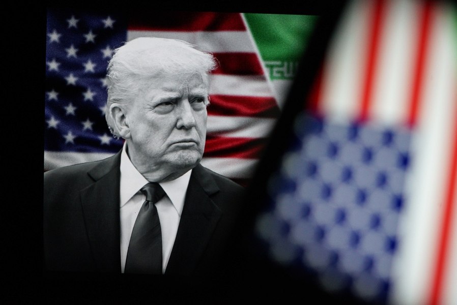 De ce pariul lui Trump pe o blocadă hotărâtoare pentru război este cu dublu tăiș