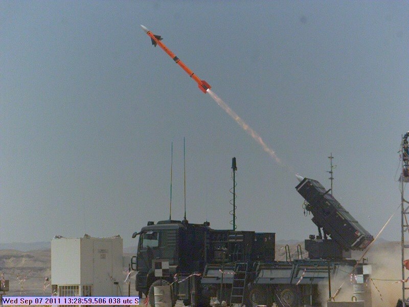 De ce suferă apărarea antiaeriană a României și ajung atât de ușor la noi dronele rusești. General: „Noi tot testăm, în loc să operaționalizăm”