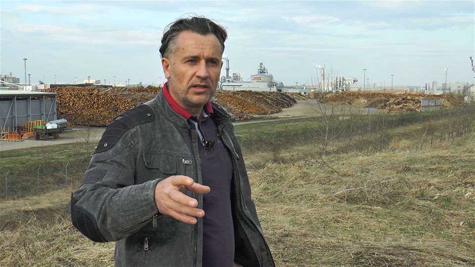 Deputat AUR, trimis în judecată pentru instigare publică / Tiberiu-Nicolae Boșutar către următorii de pe o rețea de socializare: „Bă, ar trebui să aruncăm în aer clădirile astea”