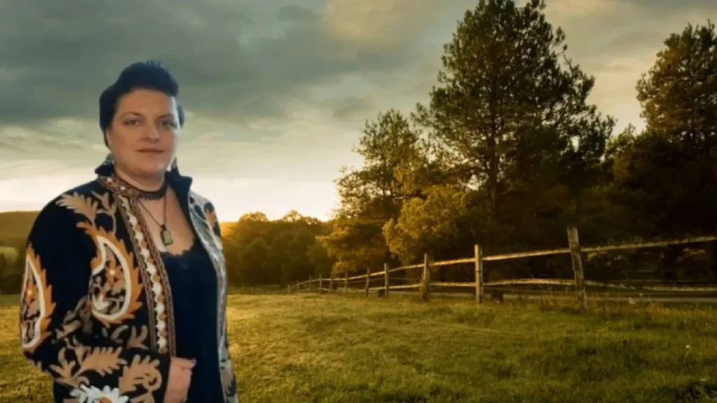 Dorina Bobeș a lăsat Bucureștiul pentru o viață curată, la țară. Acum conduce o fermă de 1.700 de hectare: „Munca, mai ales cea care ne asigură hrana, ne ține sănătoși la minte”