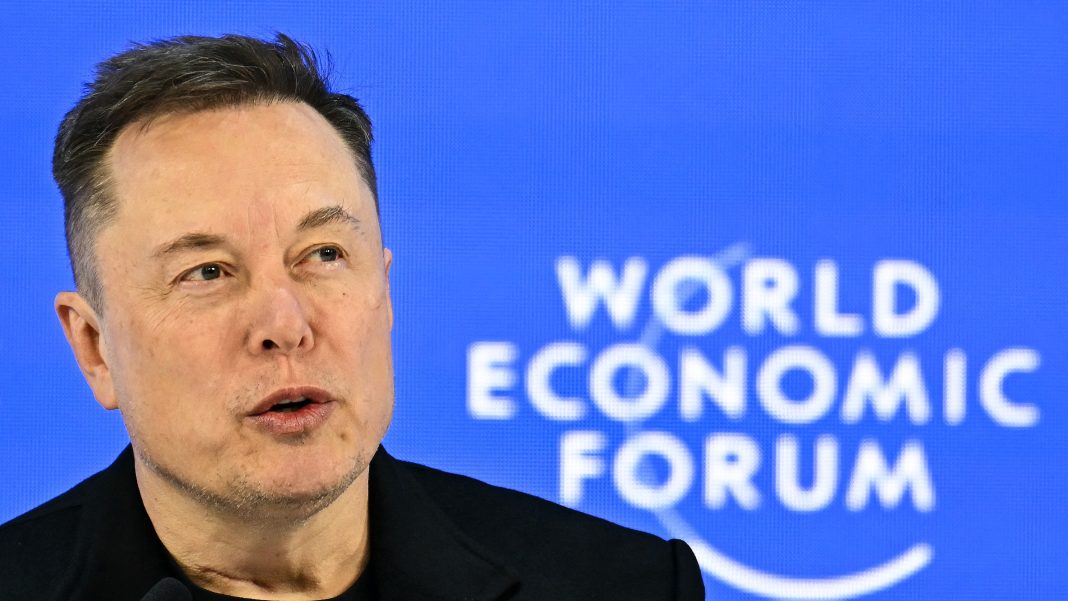 Elon Musk pregătește mutarea anului: SpaceX vrea să devină gigant AI